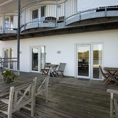 1 Bedroom Gorgeous In