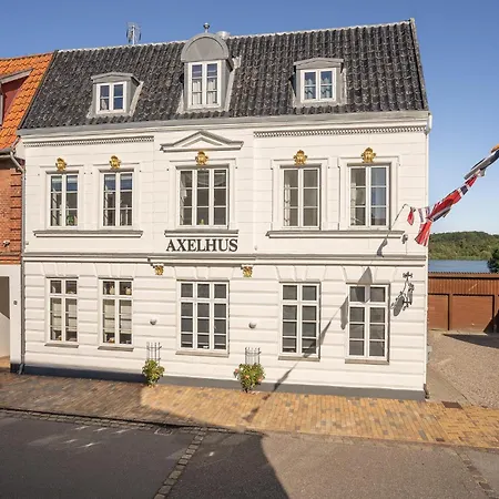 1 Bedroom Gorgeous In Grasten